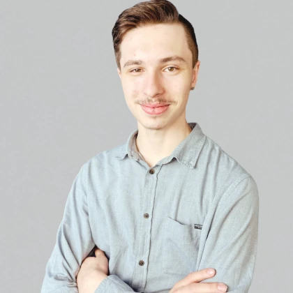 Jan-Marek Riklinks, Auszubildender, in einem professionellen Porträt.